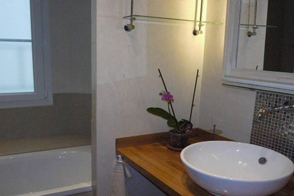 Barla 3 - A Spacious One Bedroom Apartment Near Place Garibaldi 니스 외부 사진
